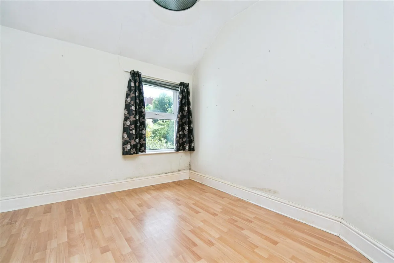 Woodlands, Gyffin, LL32, photo 8