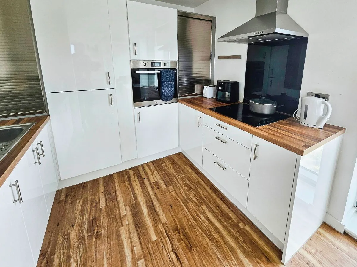 9 Michigan Avenue, Salford, Lancashire, M50 2HD, photo 4