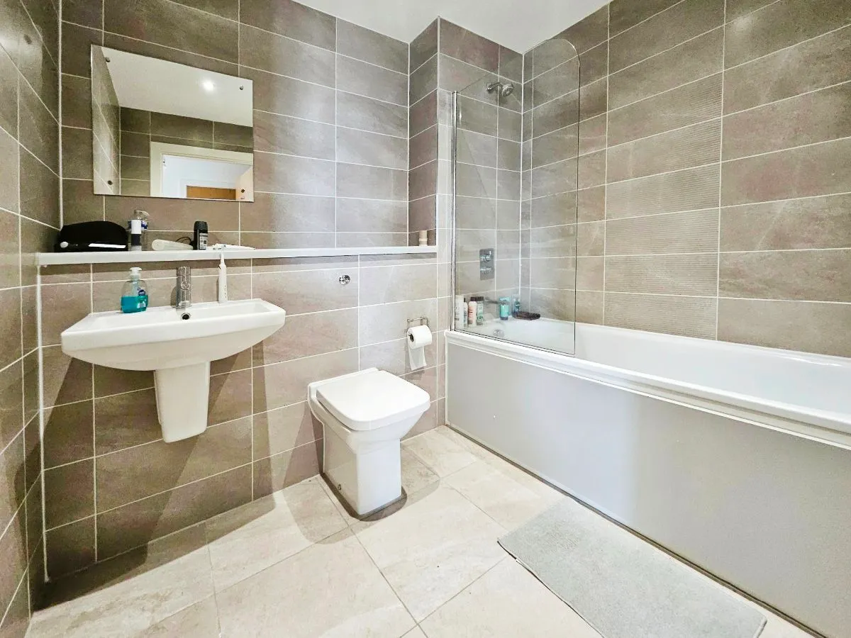 9 Michigan Avenue, Salford, Lancashire, M50 2HD, photo 10