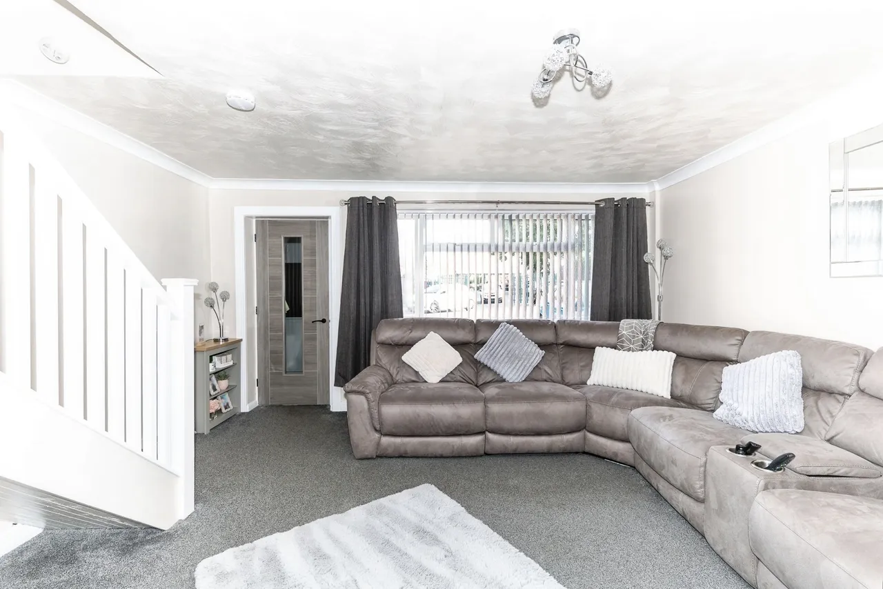 Skye Close, Nuneaton, CV10, photo 5