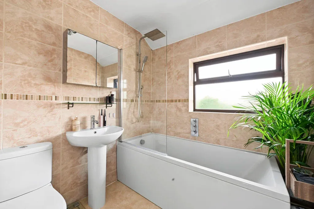 Moorhills Road, Wing, LU7, photo 10