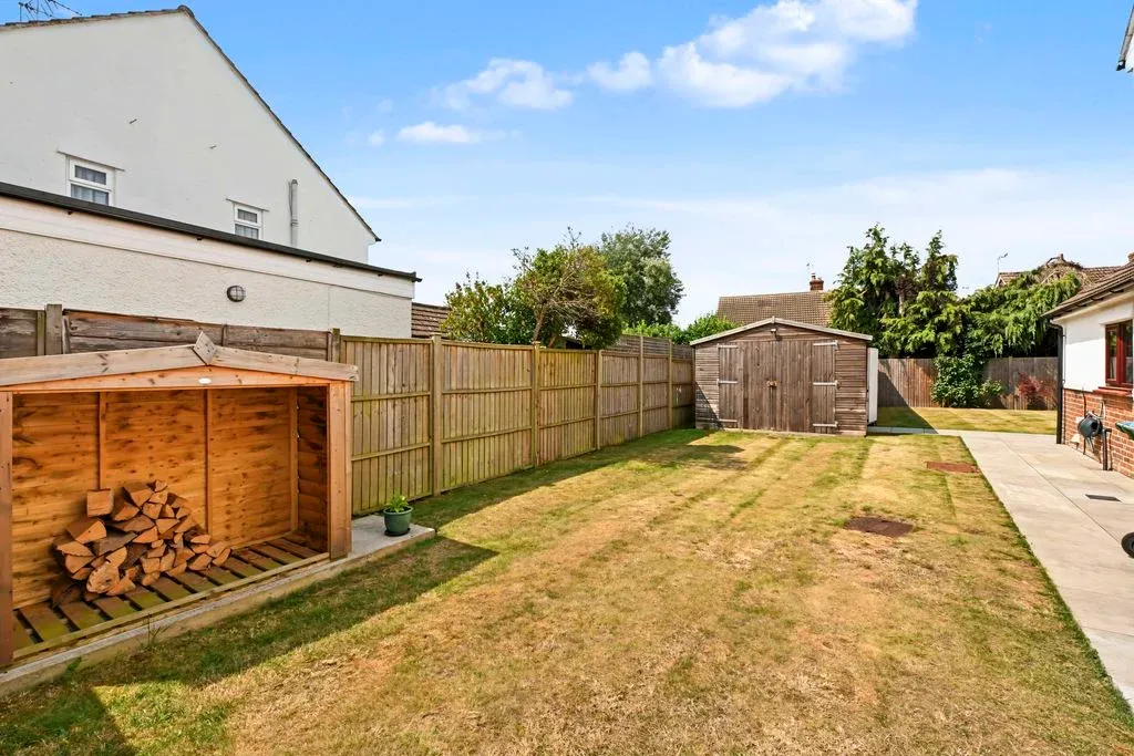 Moorhills Road, Wing, LU7, photo 12