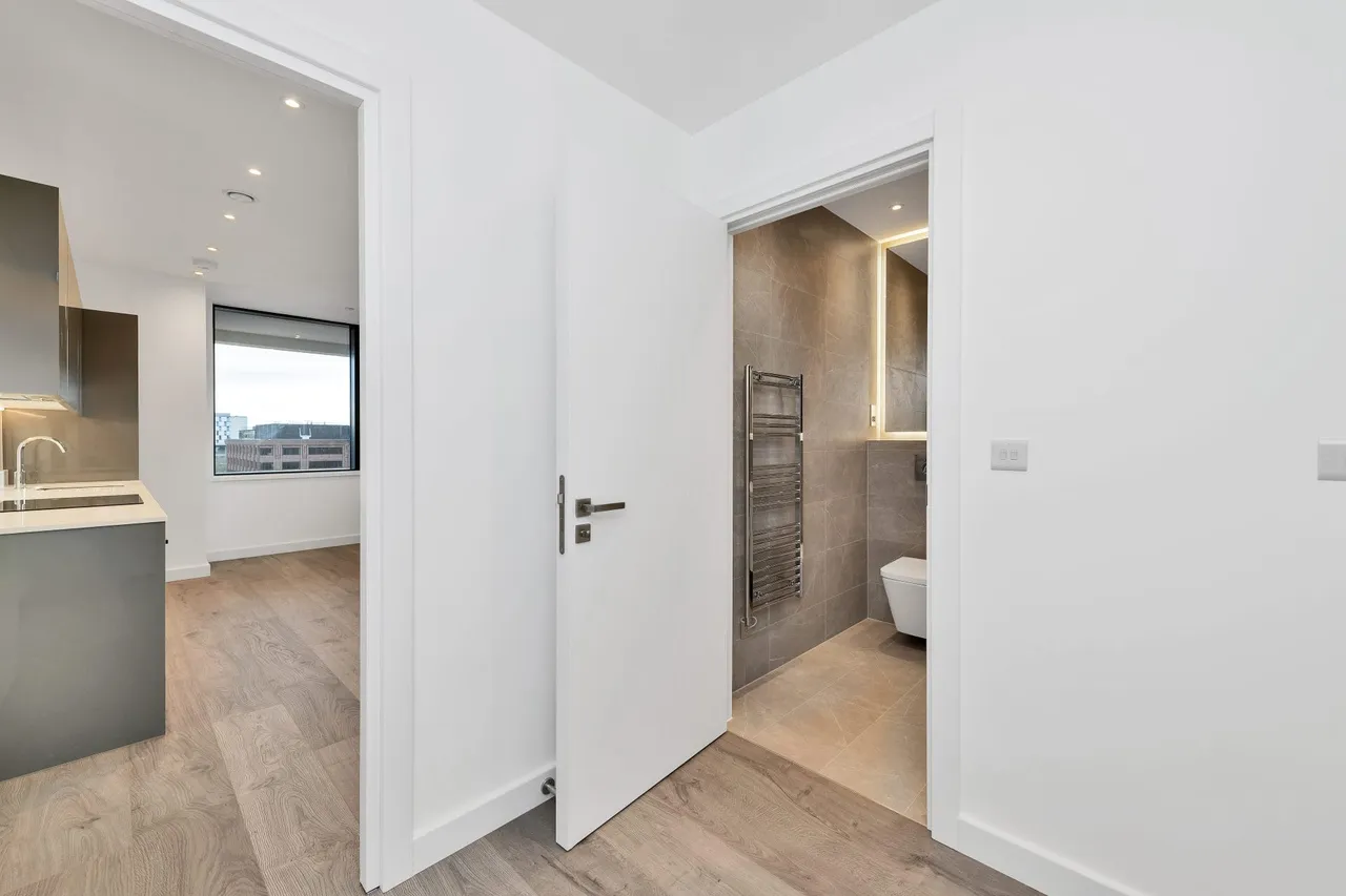 43c Silbury Boulevard, Technology House, Milton Keynes, 151 Silbury Boulevard, MK9 1GE, photo 9