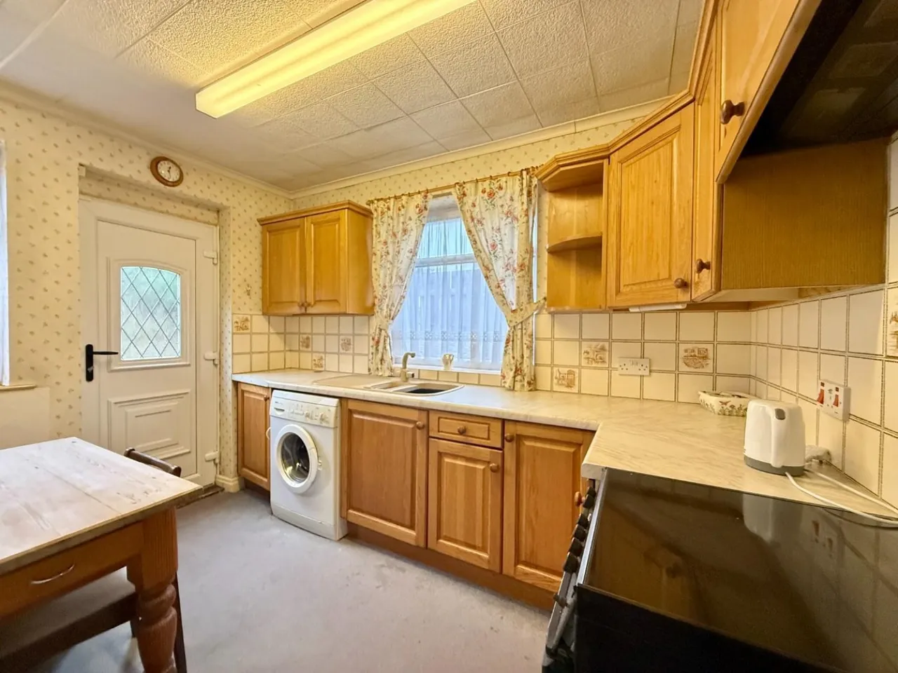 Scarr End View, Dewsbury, WF13, photo 13