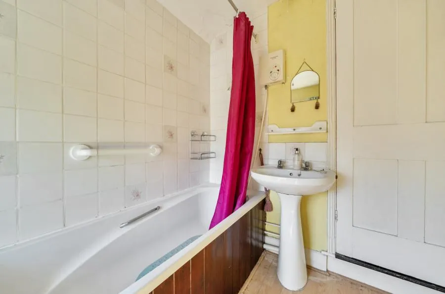 Maidstone Road, Felixstowe, IP11, photo 12