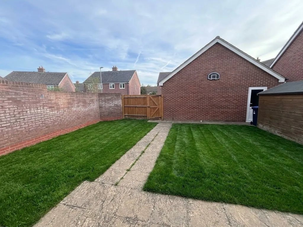 Jupiter Close, Berryfields, HP18, photo 10