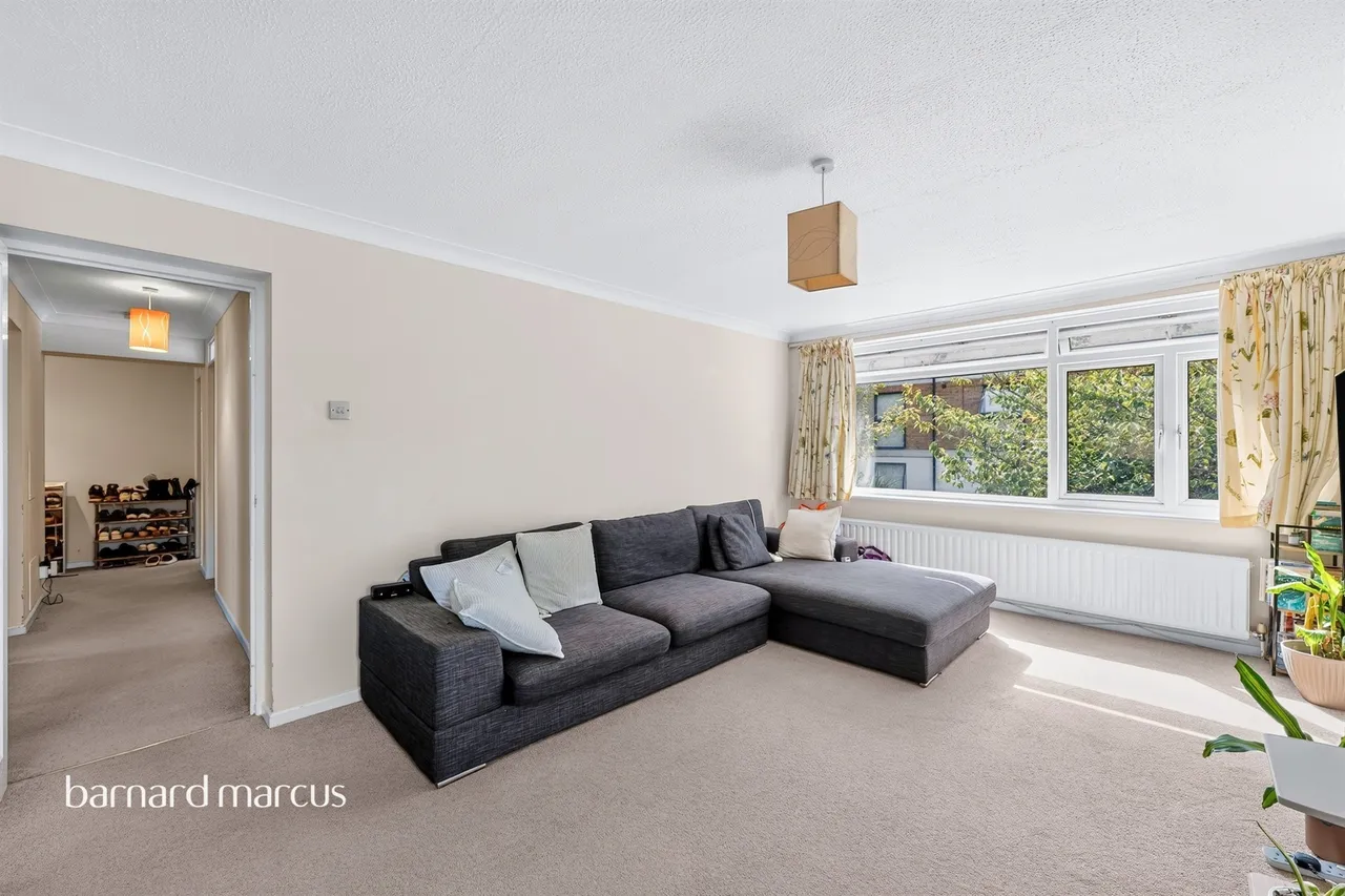 St. James Road, Sutton, SM1, photo 2