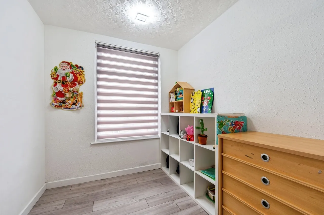 Sixth Avenue, Bristol, Gloucestershire, BS7, photo 17