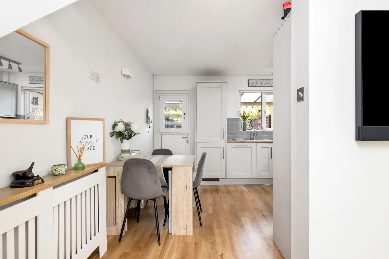 Charrington Way, Broadbridge Heath, RH12, photo 7