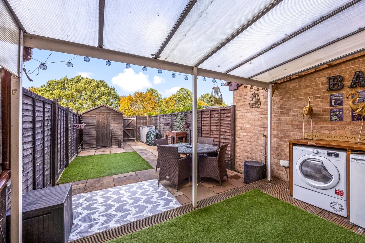 Charrington Way, Broadbridge Heath, RH12, photo 16