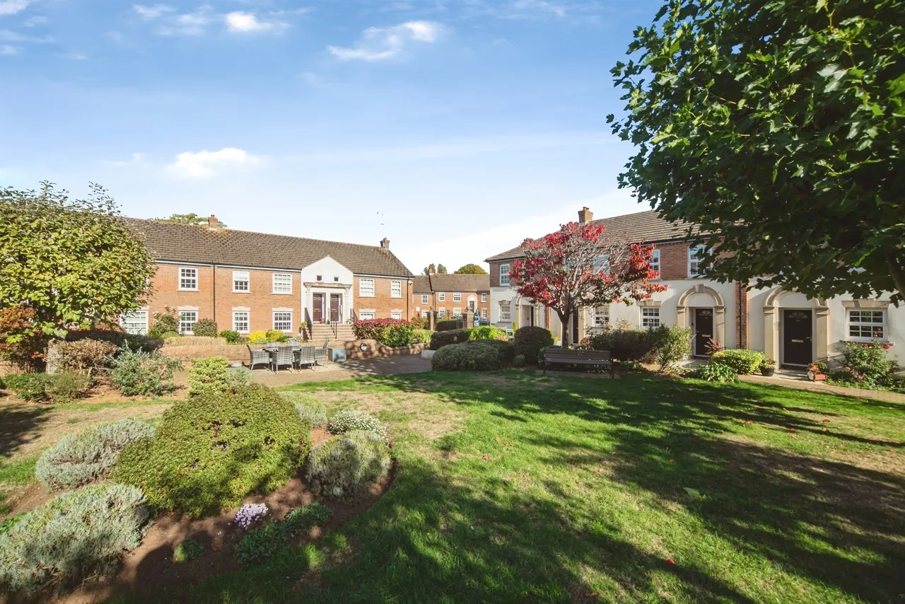 Eastgate Gardens, Taunton, TA1, photo 16