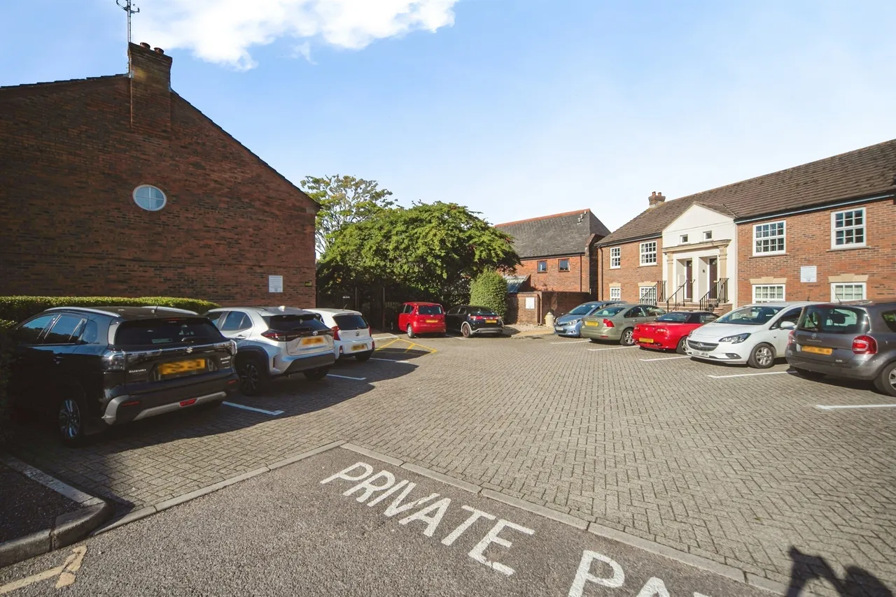 Eastgate Gardens, Taunton, TA1, photo 3