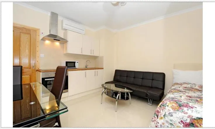 flat to rent — Bedford Street, Covent Garden