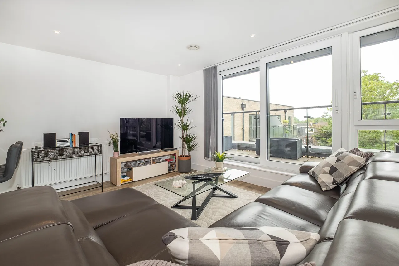 Hartfield Road, London, SW19, photo 10