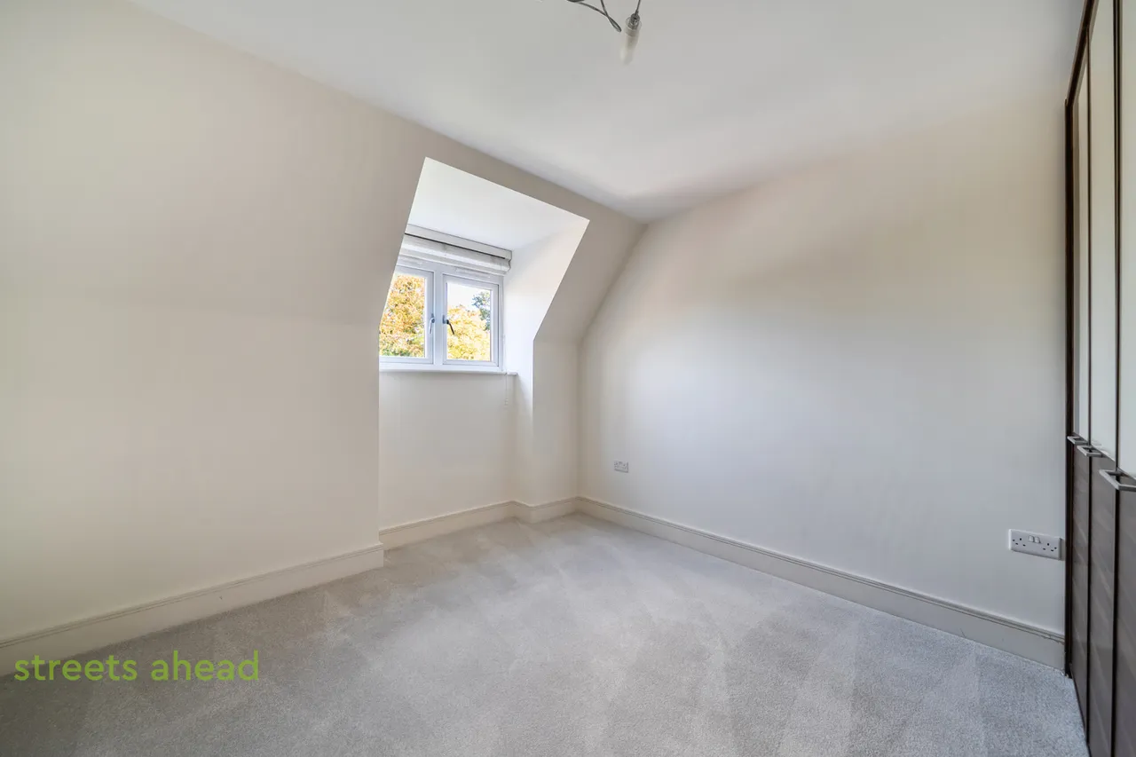 Foxley Lane, Purley, CR8, photo 14