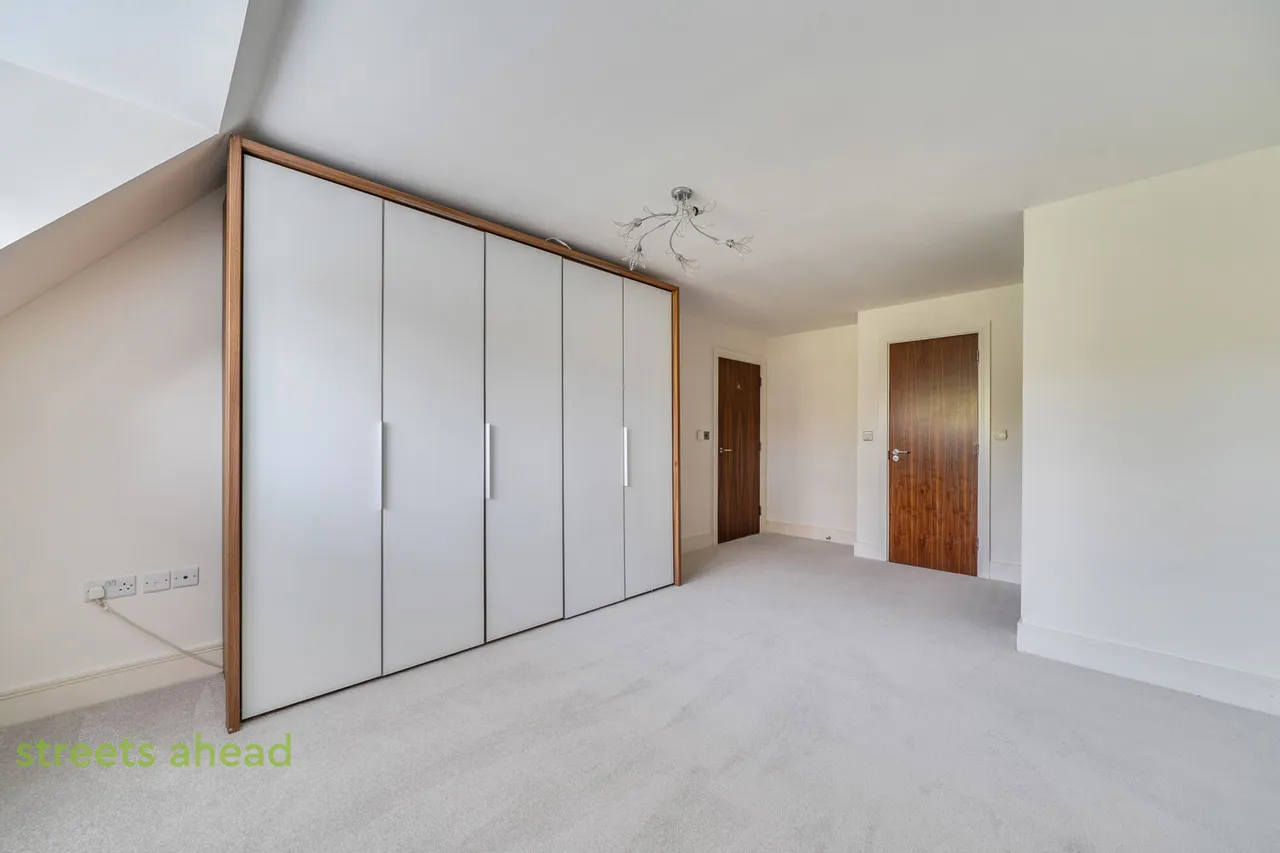 Foxley Lane, Purley, CR8, photo 19