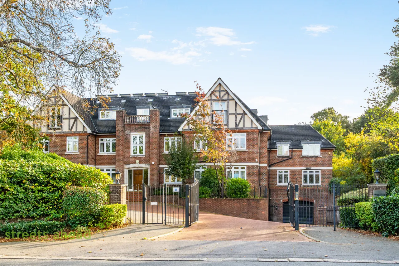 Foxley Lane, Purley, CR8, photo 17