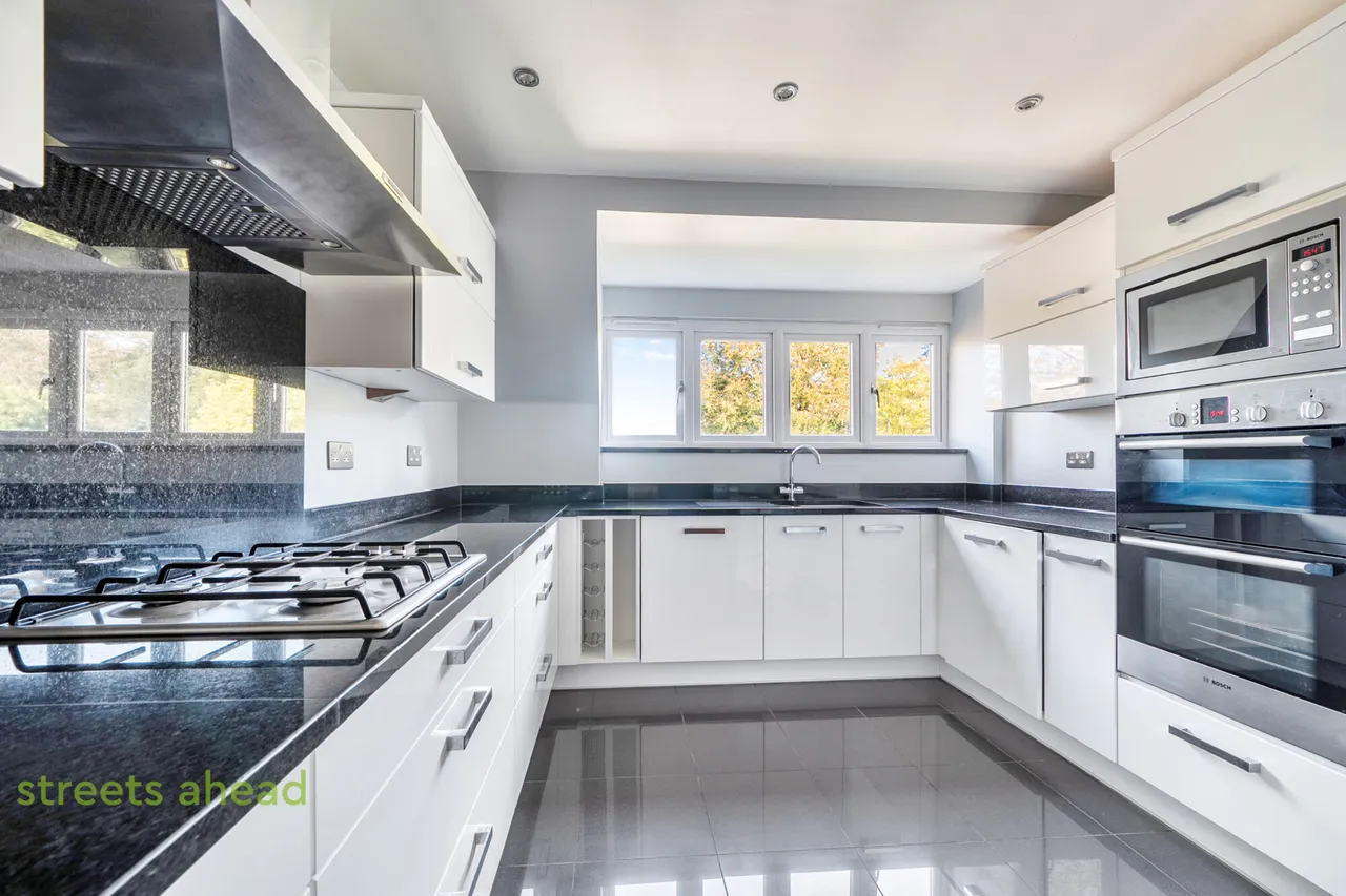 Foxley Lane, Purley, CR8, photo 5