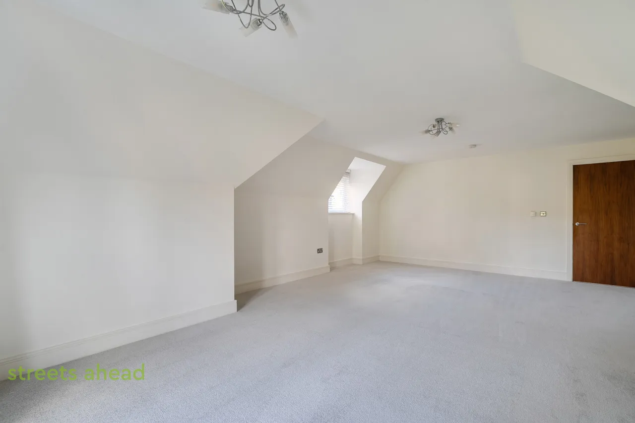 Foxley Lane, Purley, CR8, photo 6