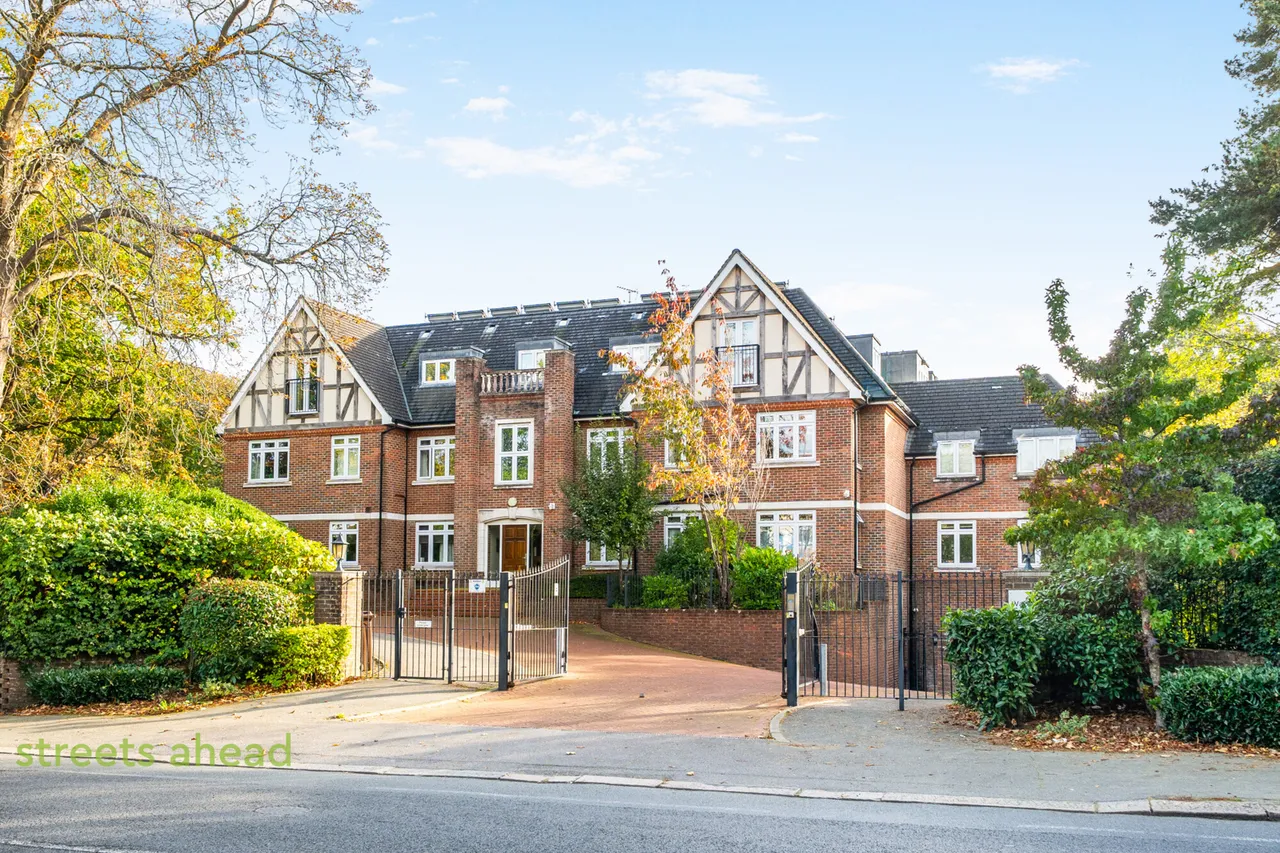 Foxley Lane, Purley, CR8, photo 16