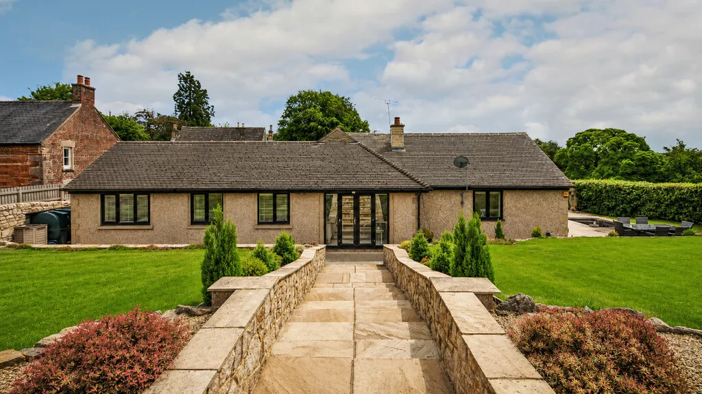 Main Street, Kniveton, photo 38