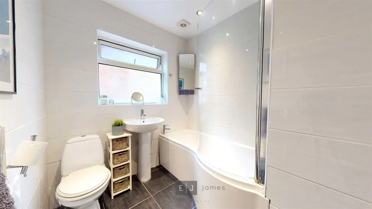 Sedley Rise, Loughton, photo 9