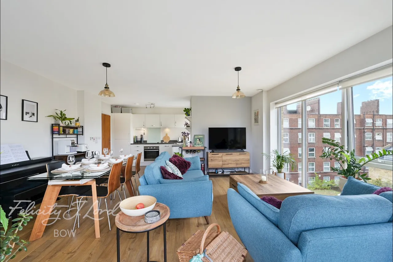 St Clements Avenue, London, photo 10
