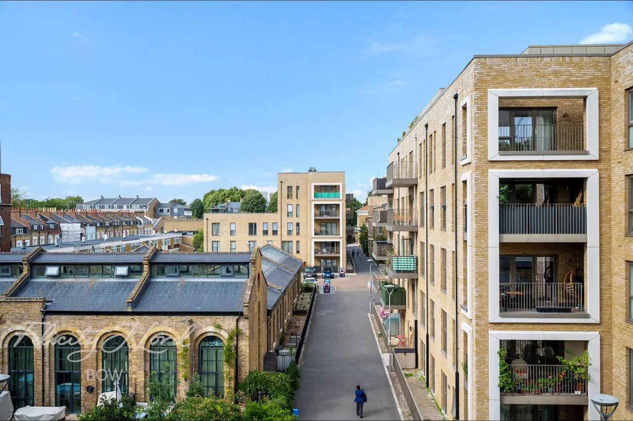 St Clements Avenue, London, photo 12