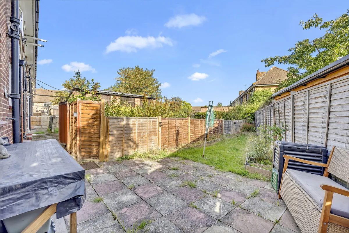 Chaucer Road, Romford, RM3, photo 3