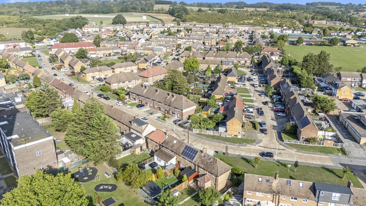 Chaucer Road, Romford, RM3, photo 14