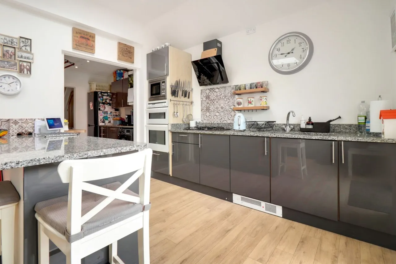 Moorfield Road, Exmouth, EX8, photo 9