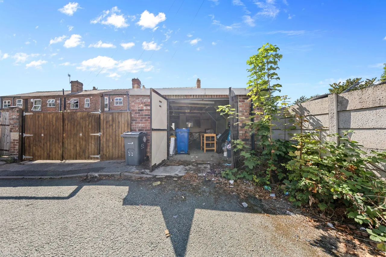 Gorsey Lane, Warrington, WA1 3PR, photo 16