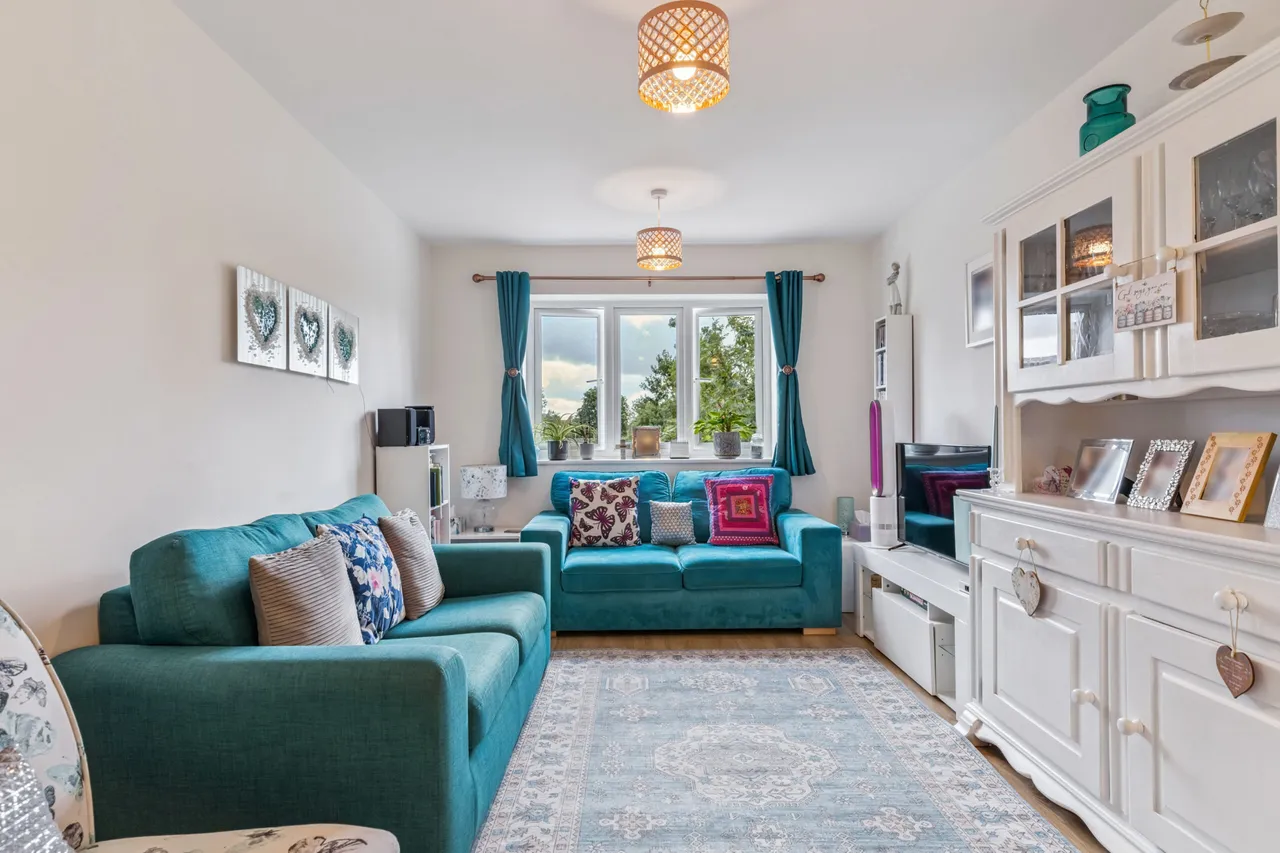 Peckworth Close, Lower Stondon, SG16, photo 3