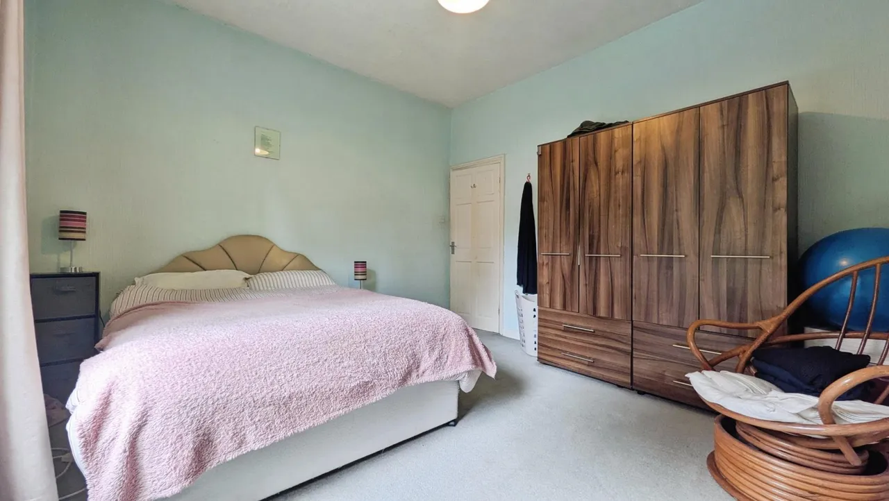 Stamford Road, Lees, OL4, photo 8