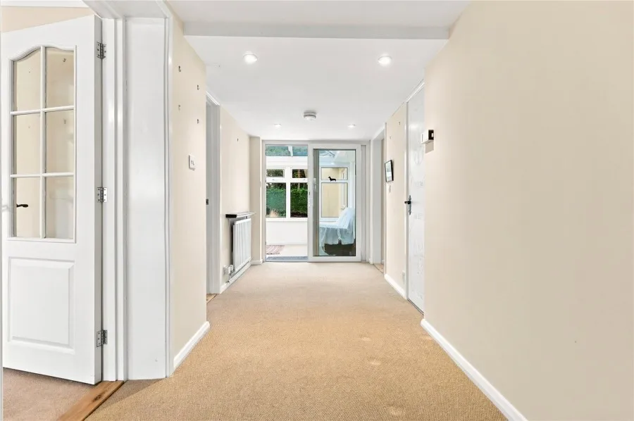 with 4 bedrooms in Steeple Bumpstead, Nr Haverhill, CB9, photo 14