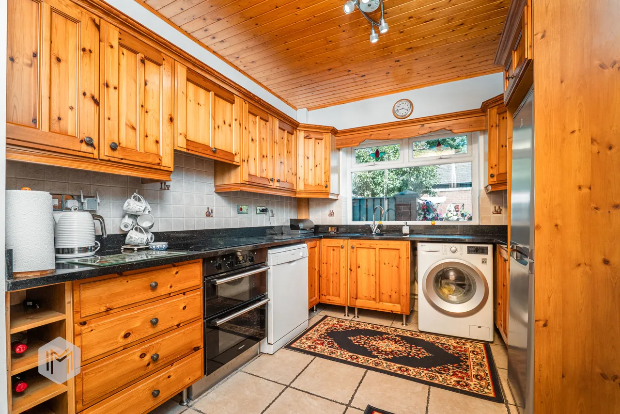 Seedfield Road, Bury, BL9 6PD, photo 6