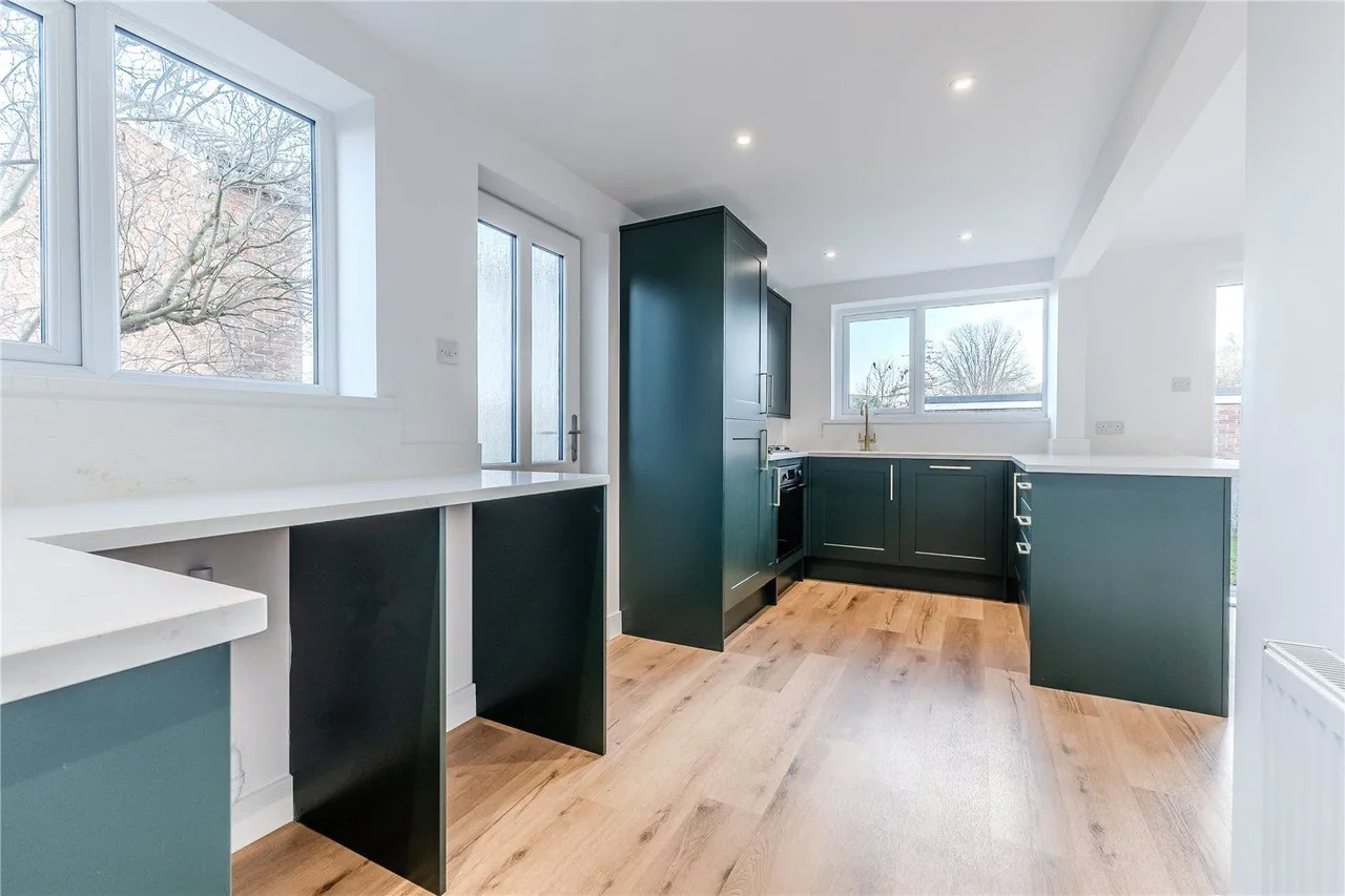King Lane, Leeds, LS17, photo 6