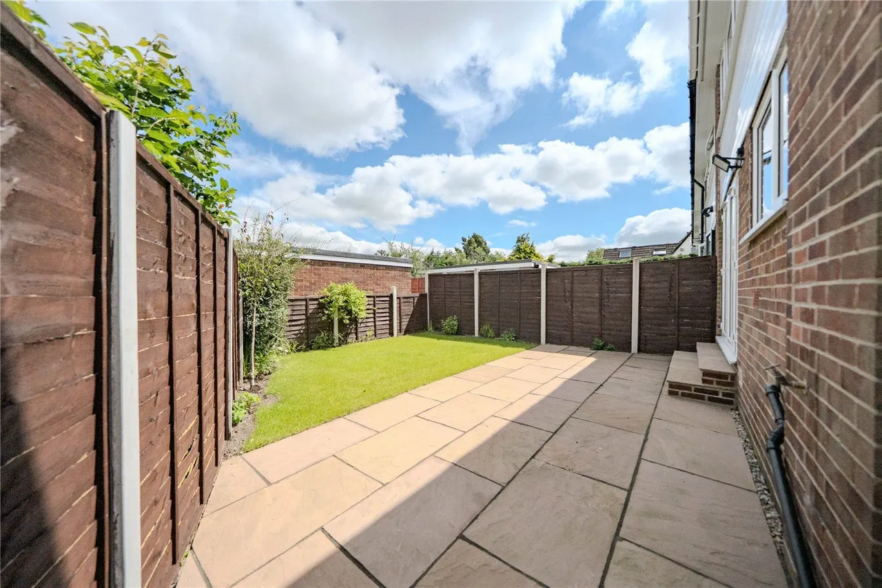 King Lane, Leeds, LS17, photo 9