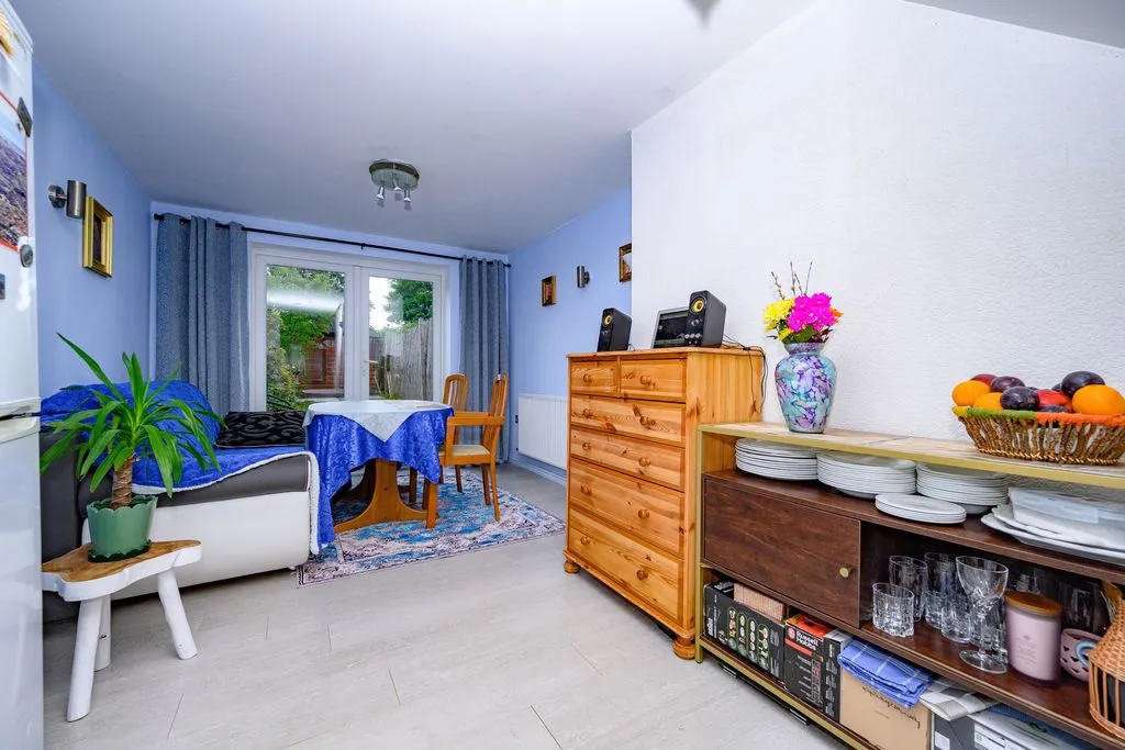 Meadow Croft, Hatfield AL10 0SG, photo 17