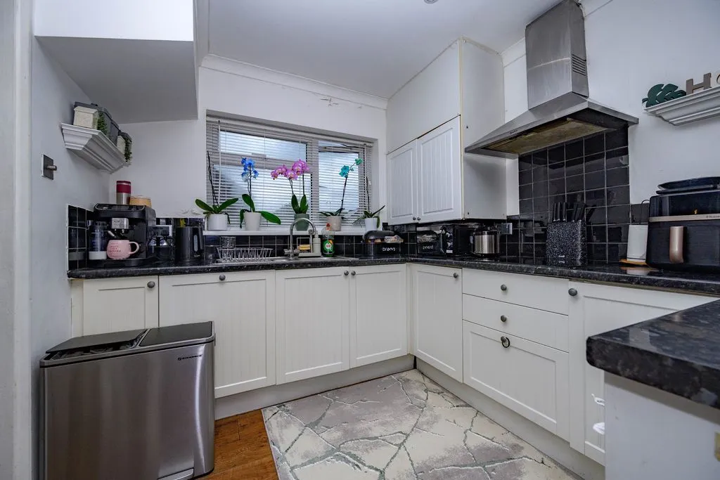 Meadow Croft, Hatfield AL10 0SG, photo 5