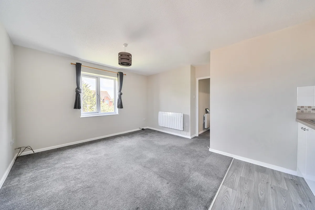 Wisteria Way, Gloucester, GL3, photo 3