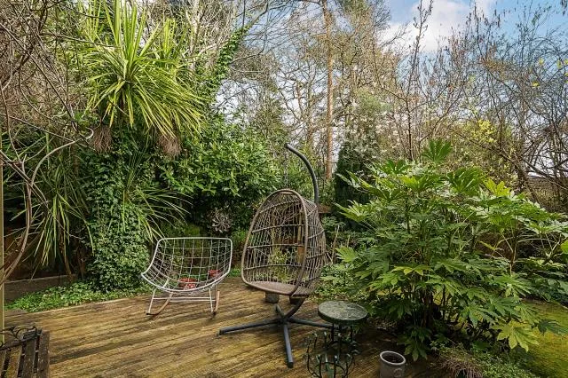 Perry Way, Lightwater, GU18, photo 20