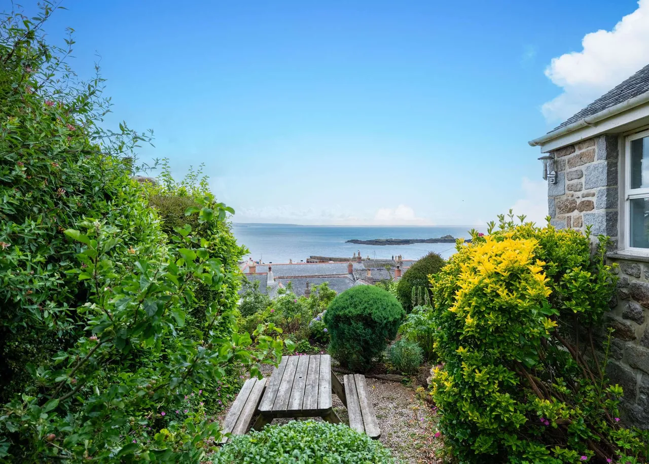Mousehole, Penzance, TR19, photo 15