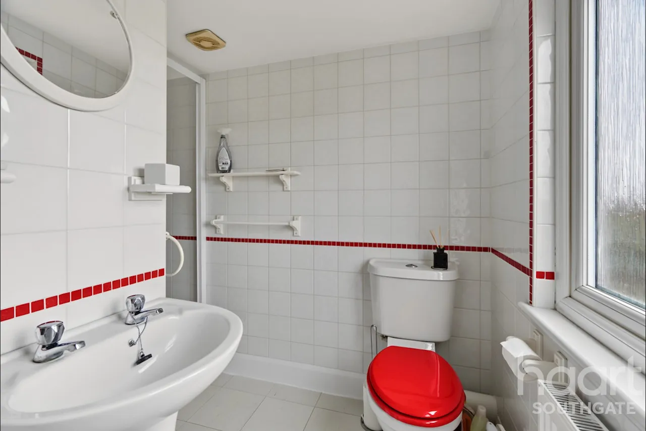 Willow Road, Enfield, EN1, photo 35
