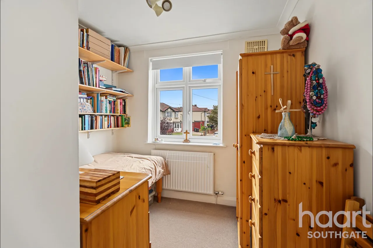 Willow Road, Enfield, EN1, photo 26