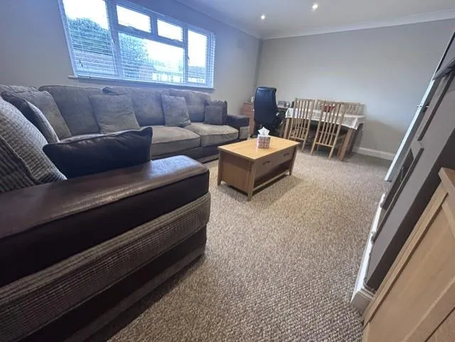 Lexden Road, Seaford, photo 10