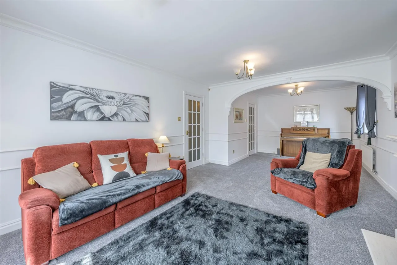 Harringay Drive, Norton, DY8, photo 2