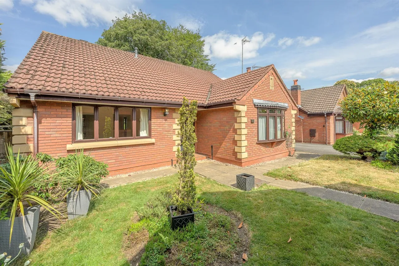 Harringay Drive, Norton, DY8, photo 25