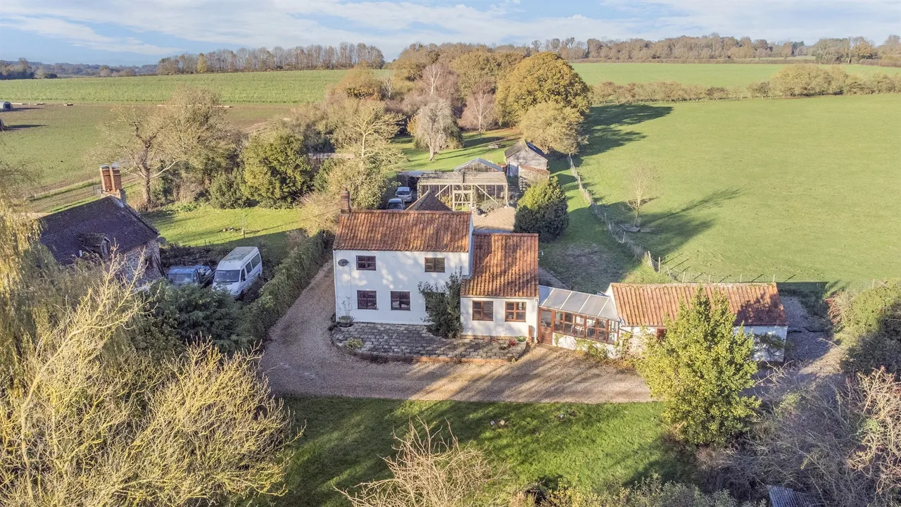 3 bed character property for sale — Rattlerow, Mileham, King's Lynn