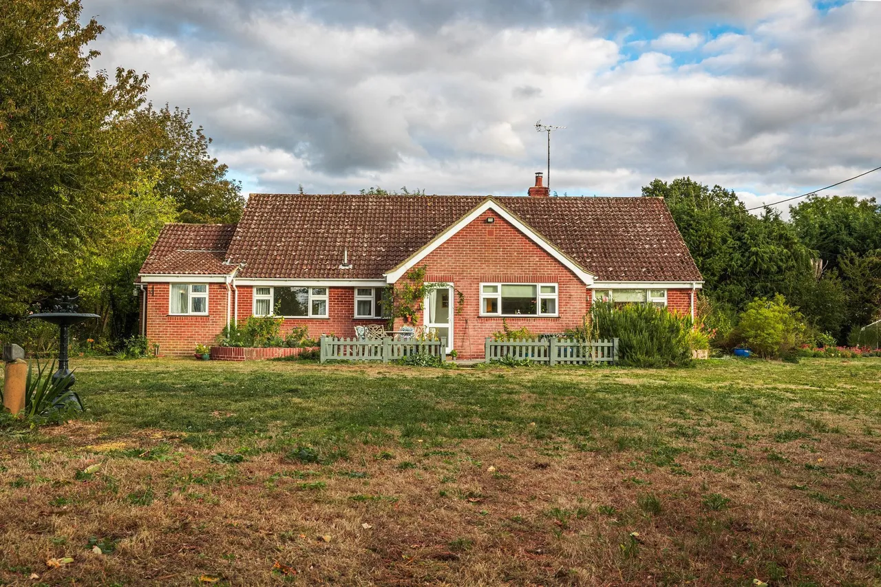 Detached Bungalow in Corpusty with, photo 13
